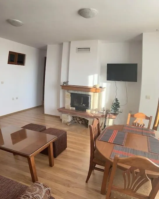 Apartment Апартамент Даник Bansko